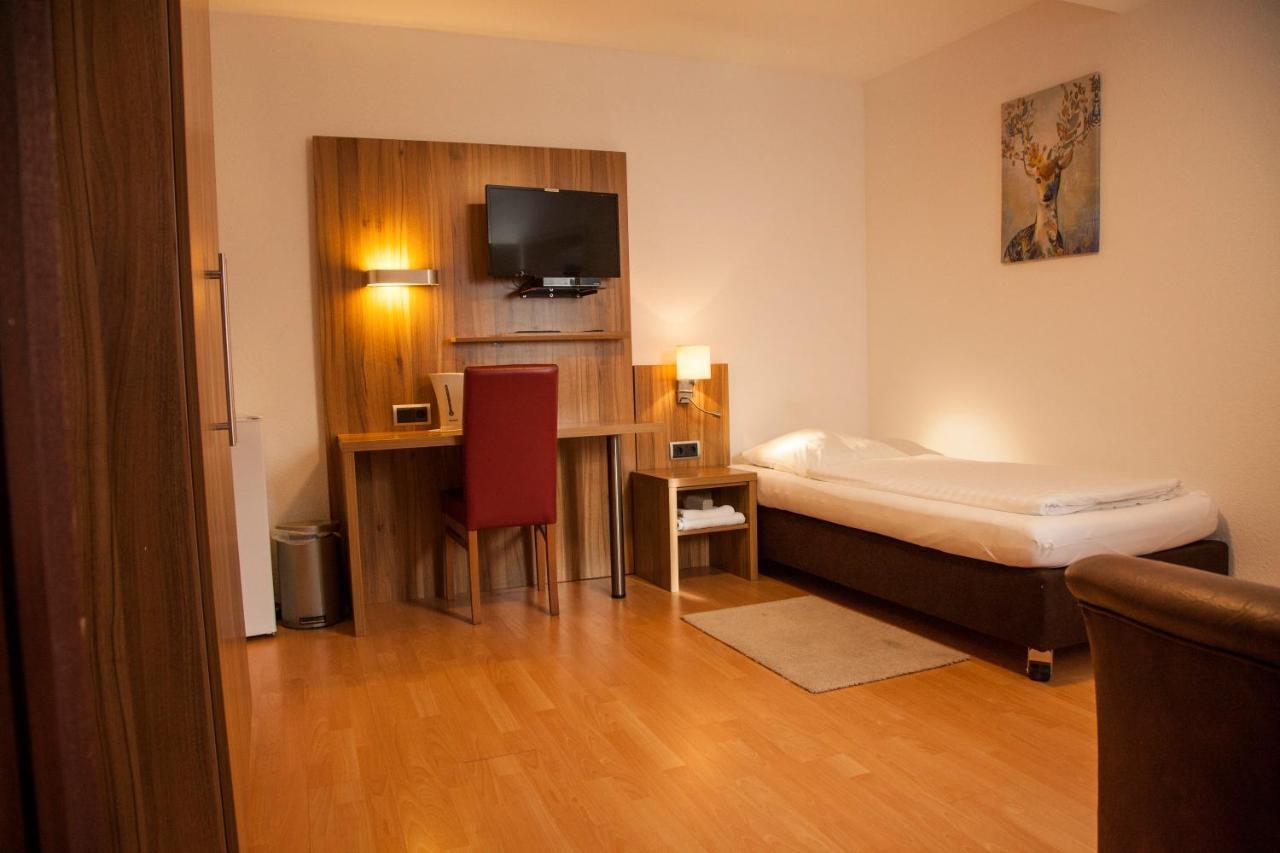 Gaestehaus Haeuser Linden  Екстер'єр фото