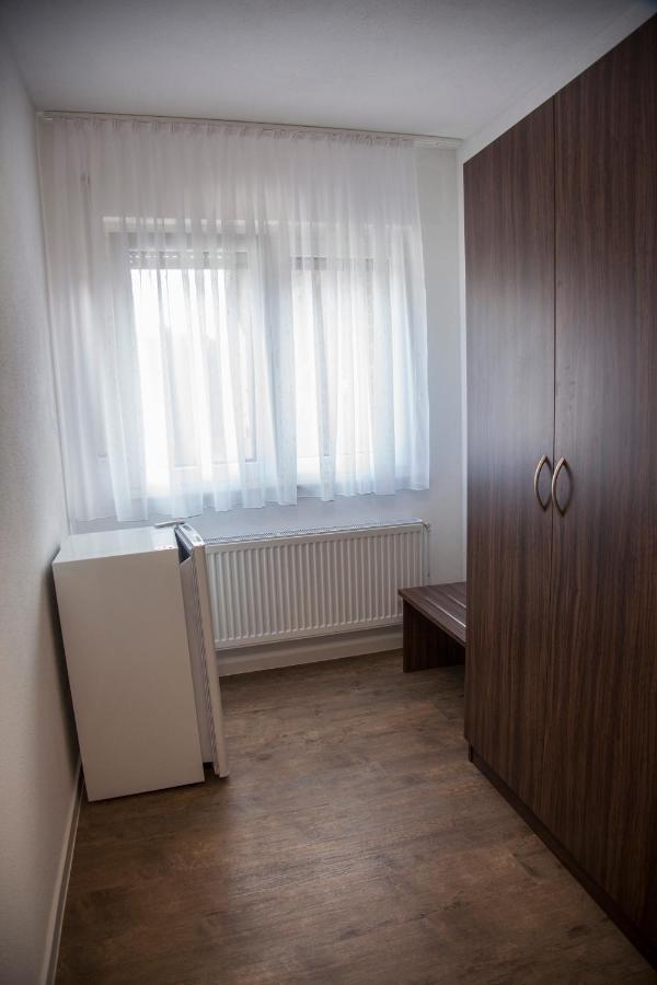 Gaestehaus Haeuser Linden  Екстер'єр фото