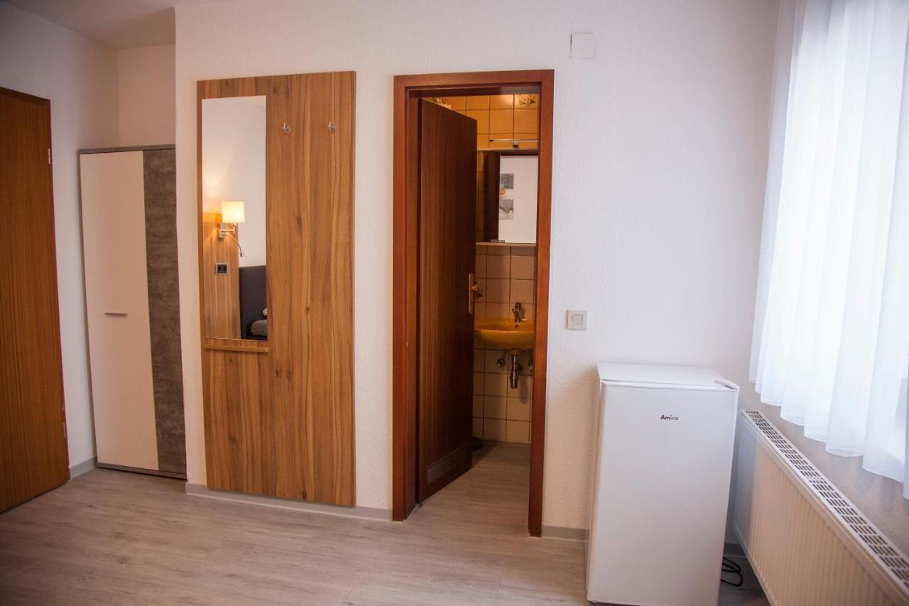 Gaestehaus Haeuser Linden  Екстер'єр фото