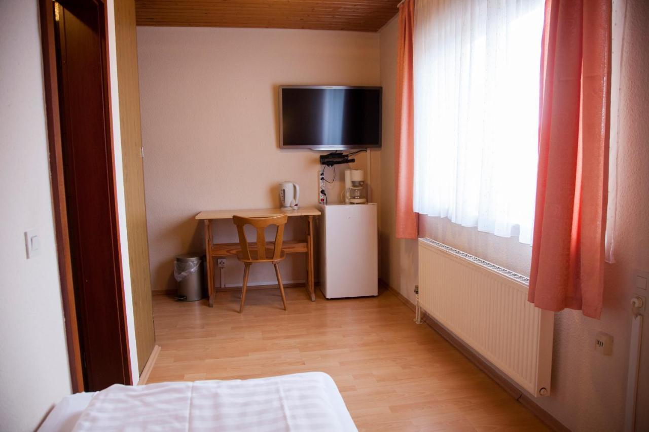 Gaestehaus Haeuser Linden  Екстер'єр фото