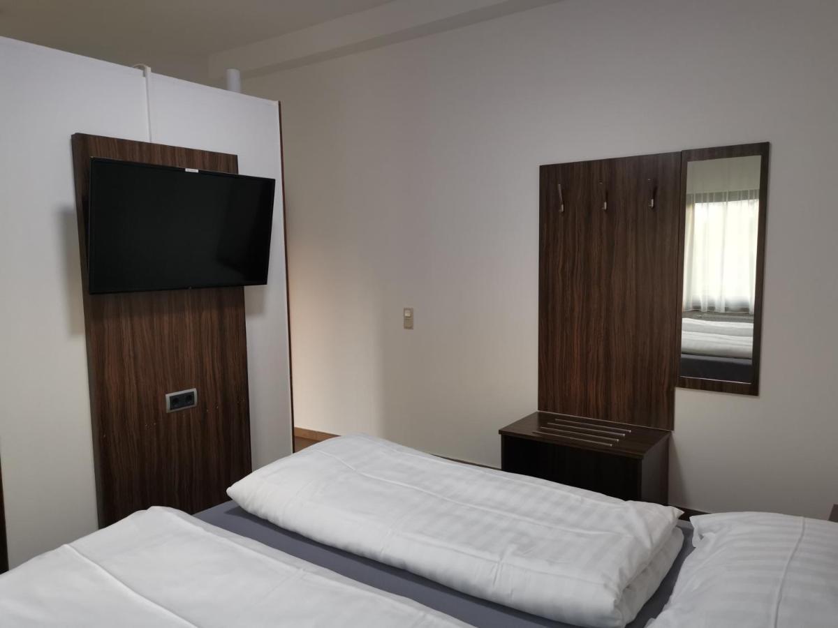 Gaestehaus Haeuser Linden  Екстер'єр фото